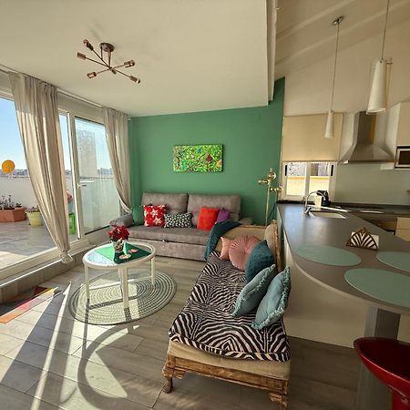 Appartement Petite Penthouse With The Sunniest Terrace In Valence Extérieur photo